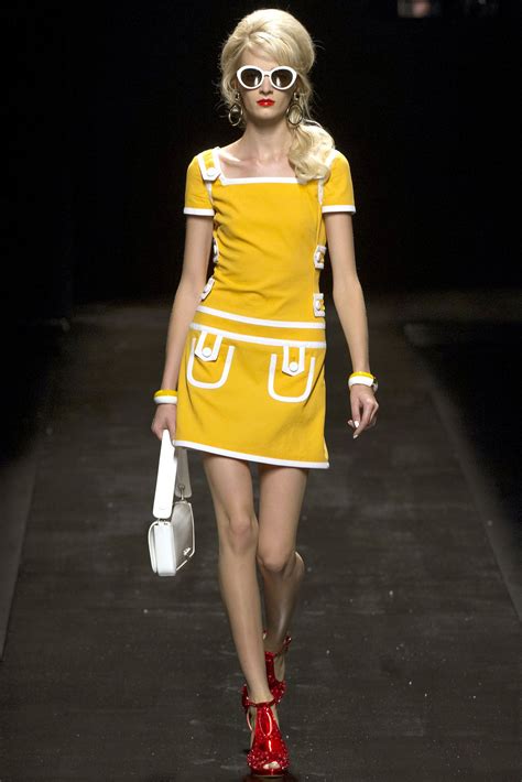 moschino 60s inspired